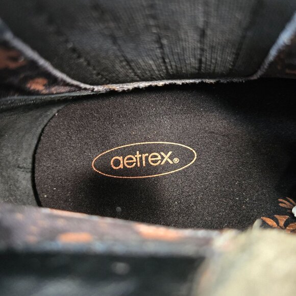 Aetrex Comfort Ankle Boots Leather Gray Minimalist Preppy Chelsea Bootie Size 10 - Picture 12 of 13